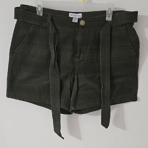 Liz Claiborne Dark Olive Mid Waist Shorts with Belt